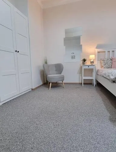 Finnem Rentals Kyjevska
